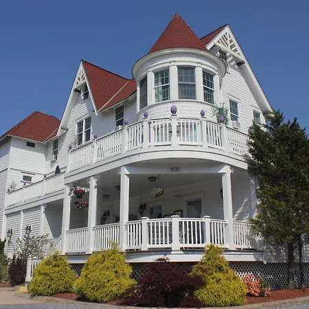 Tavern On The Bay Hotel - Meyer Lansky Suite
